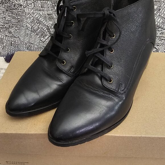 Fabianelli Laced Ankle Leather Boots - Picture 3 of 7